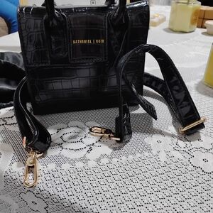 Nathaniel Noir Black Croc-Embossed Women's Bag